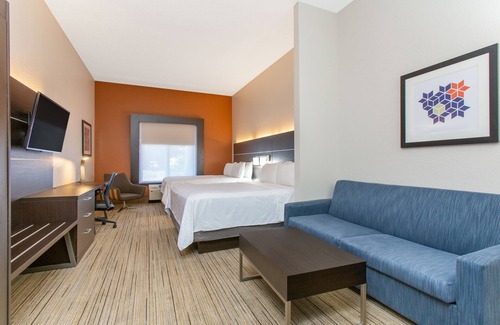 Silver Springs Hotel | Holiday Inn Express Hotel & Suites Silver Springs - Ocala by IHG