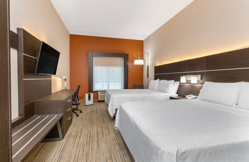 Silver Springs Hotel | Holiday Inn Express Hotel & Suites Silver Springs - Ocala by IHG