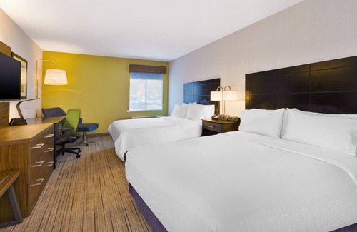 Waldorf Hotel | Holiday Inn Express Waldorf by IHG