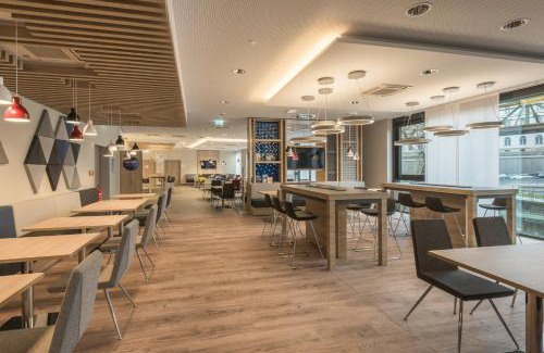 Elberfeld-Mitte Hotel | Holiday Inn Express - Wuppertal - Hauptbahnhof by IHG