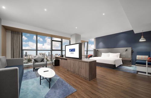 Zhuhai Gongbei Hotel | Holiday Inn Express Zhuhai Gongbei by IHG