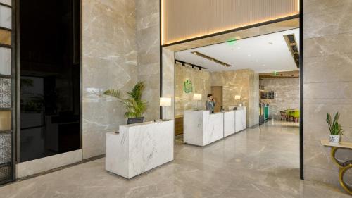 Gurugram Hotel | Holiday Inn Gurugram Sector 90 by IHG