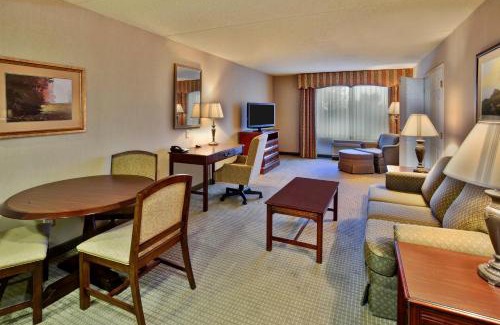 Bryant Pattengill East Hotel | Holiday Inn Hotel & Suites Ann Arbor University of Michigan Area by IHG