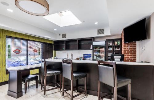 Downtown Indianapolis Hotel | Holiday Inn - Indianapolis Downtown by IHG