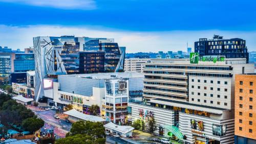 Greater Johannesburg Metropolitan Area Hotel | Holiday Inn Johannesburg-Rosebank by IHG