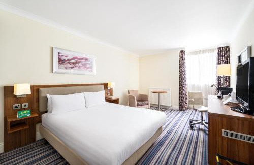 Ossett Hotel | Holiday Inn Leeds-Wakefield M1 Jct40 by IHG