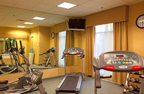 Lakeview Hotel | Holiday Inn Manassas - Battlefield by IHG