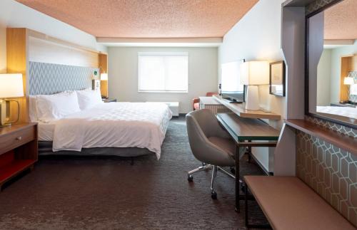 Marquette Hotel | Holiday Inn Marquette by IHG
