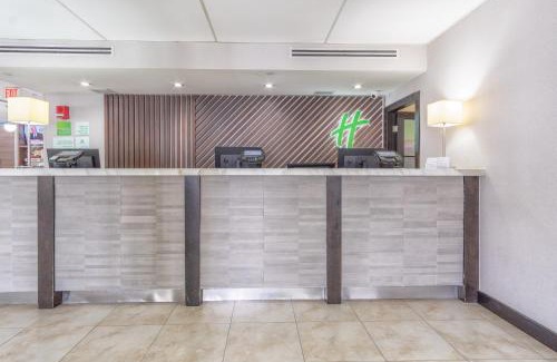 Miami Springs Hotel | Holiday Inn Miami International Airport by IHG
