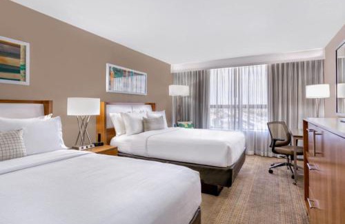 Hialeah Hotel | Holiday Inn Miami West - Airport Area by IHG