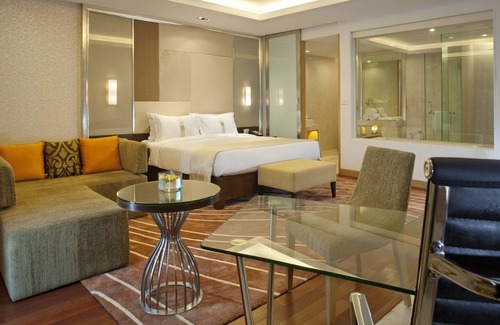 Sakinaka Hotel | Holiday Inn Mumbai International Airport by IHG