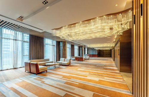 Shizhong District Hotel | Holiday Inn Neijiang Riverside by IHG