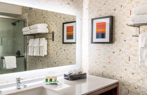 Mesa Hotel | Holiday Inn Phoenix-Mesa/Chandler by IHG