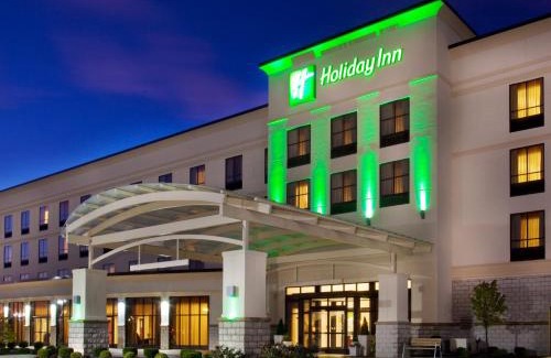Quincy Hotel | Holiday Inn Quincy by IHG