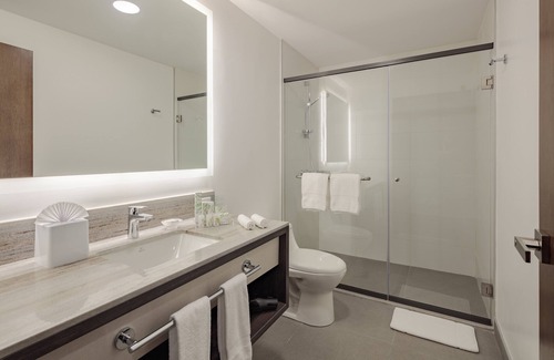 Tababela Hotel | Holiday Inn Quito Airport by IHG