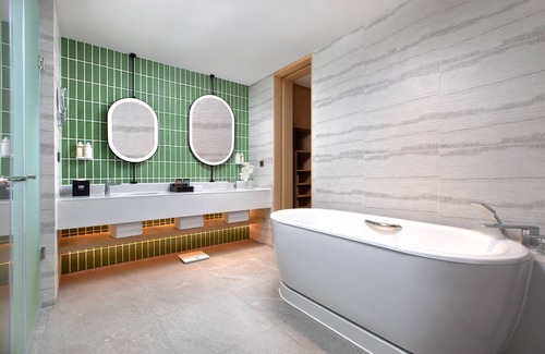 Huaxi Hotel | Holiday Inn Resort Guiyang Qingyan by IHG