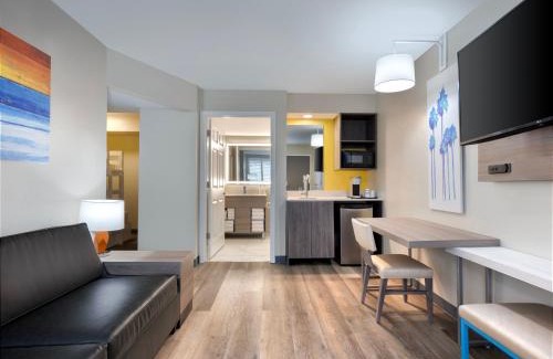 Florida Central Atlantic Coast Resort | Holiday Inn Resort Orlando Suites - Waterpark by IHG