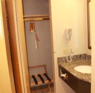 South Lake Union Hotel | Holiday Inn Seattle DWTN Lake Union by IHG