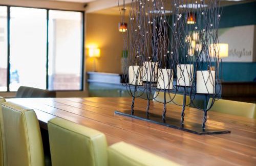 Spearfish Hotel | Holiday Inn Spearfish-Convention Center by IHG