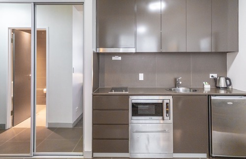 Bondi Junction Hotel | Holiday Inn & Suites Sydney Bondi Junction by IHG