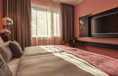 Schwabing-Freimann Hotel | Holiday Inn - the niu, Loco Munich North by IHG