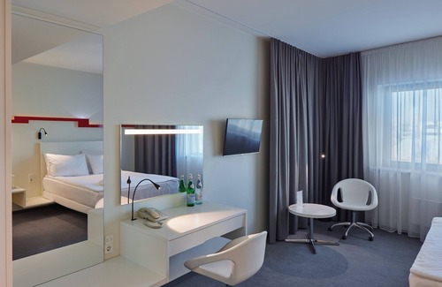 Business District Hotel | Holiday Inn Vilnius by IHG