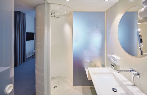 Business District Hotel | Holiday Inn Vilnius by IHG