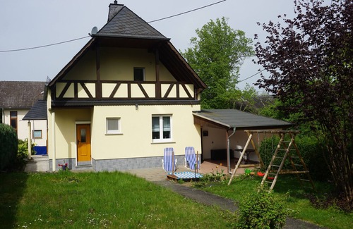 Biebernheim House | Holiday means relax .
