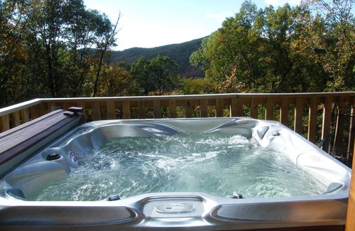 Luray Cabin | Holiday Mountain Log Cabin - A Luxury Log Cabin Close To Luray