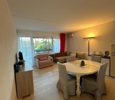 Bissone Apartment | Holiday on The Lake Lugano 2