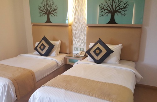 Kampung Datuk Keramat Hotel | Holiday Place