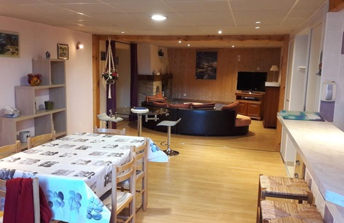 Murat Apartment | holiday rental for 6/8 people