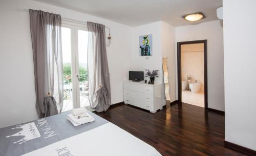 Macerata House | Holiday Residence Belohorizonte