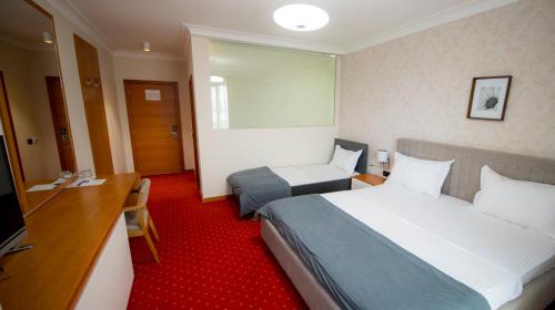 Sllatina e Madhe Hotel | Holiday Resort