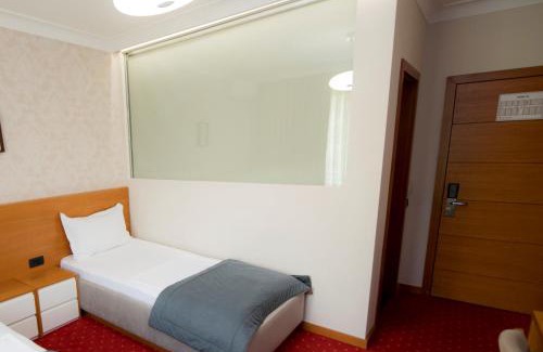 Sllatina e Madhe Hotel | Holiday Resort