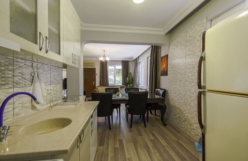Lara Apartment | Holiday Retreat in Antalya, 5 mins to Lara Beach