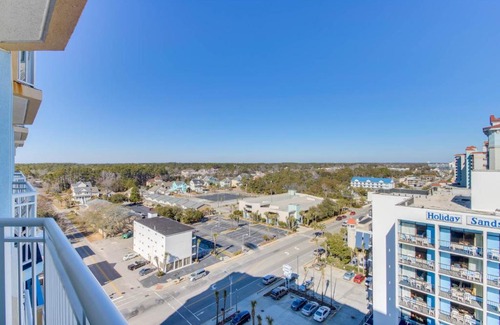 Myrtle Beach House | Holiday Suites South 1129