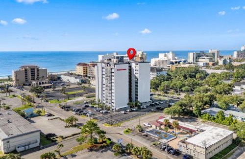 Myrtle Beach House | Holiday Towers 602 - Near Ocean