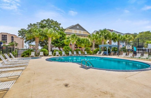 Myrtle Beach Condo | Holiday Towers 603 | Condo in Myrtle Beach with pool & hot tub