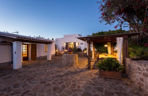 Santa Eulalia del Rio Cottage | Holiday Villa (Up to 14 people): Two secluded old farm houses beatifully restored (rented as one). Private Multisport court, pool - Santa Eulalia del Rio