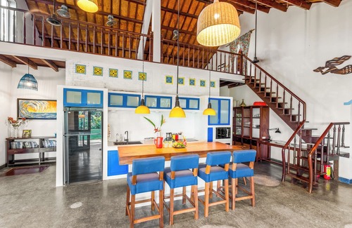 Cam An Villa | Holiday Villa 3BR Sea View An Bang Beach