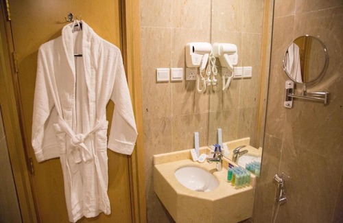 Mecca Hotel | Holiday Villa Bakkah