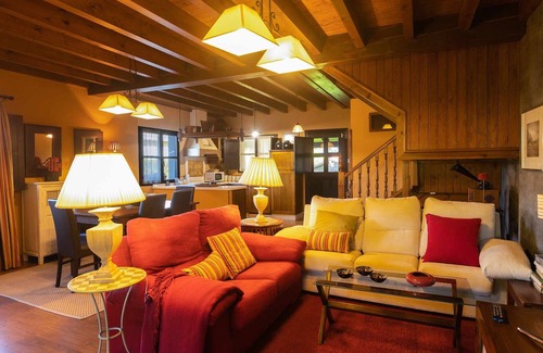 Pancar House | Holiday Villa el Castañin