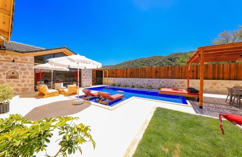 Sarıbelen Villa | Holiday villa for 5 people with specially designed, sauna
