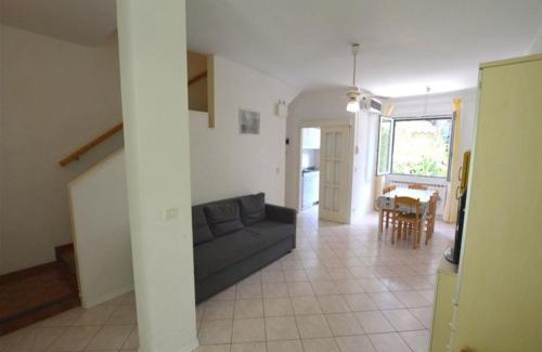 Lignano Pineta Villa | Holiday villa with garden