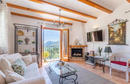 Adsubia Villa | Holiday Villa Near Denia