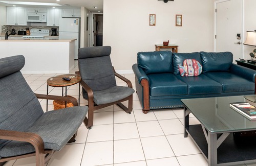 Indian Shores Condo | Holiday Villas III- 408 Coastal Comfort with Waterway Views-Steps to the Gulf