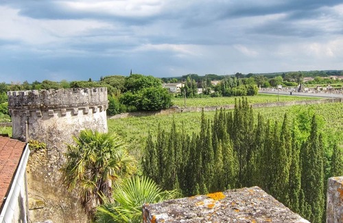 Preignac Apartment | Holiday with castle feeling