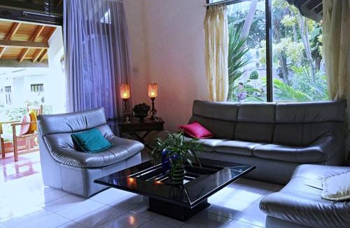 Cipanas House | Holidayhome Alam Cipanas Puncak
