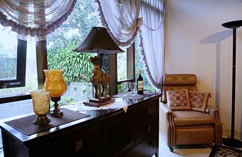 Cipanas House | Holidayhome Alam Cipanas Puncak
